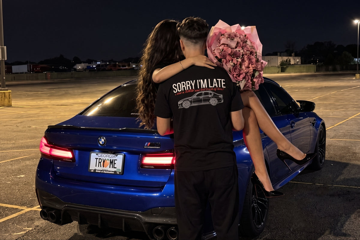 Sorry I’m Late Heavyweight Tee